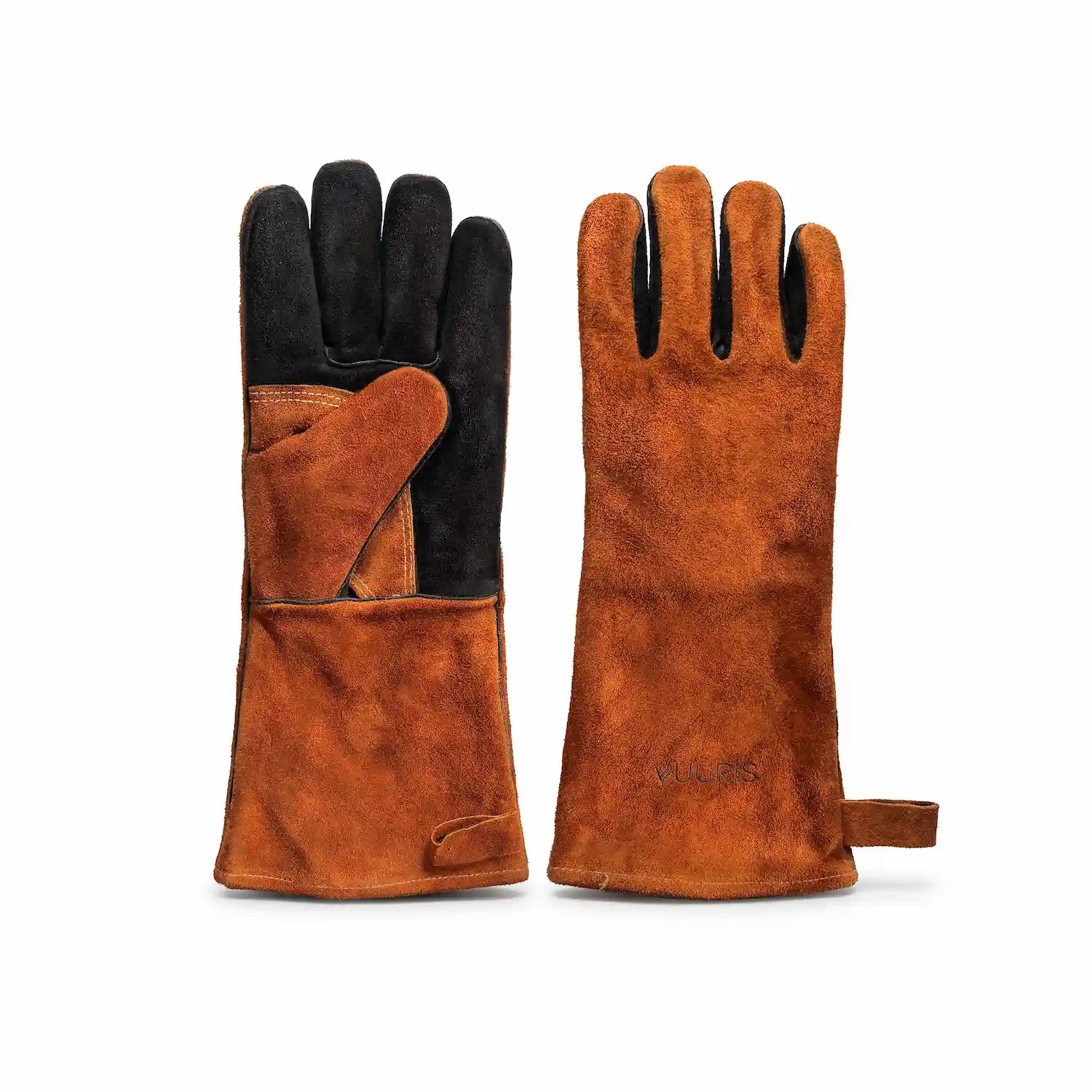 Vuuris heat-resistant cow split suede leather gloves with stamped Vuuris logo, shown in an outdoor fire-side setting